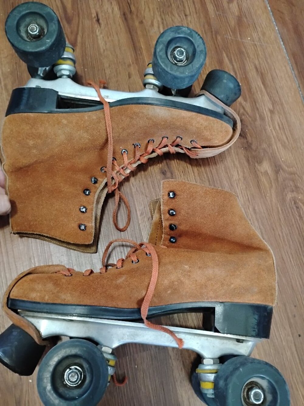 Vintage Dominion Canada Marathon Leather Roller Skates